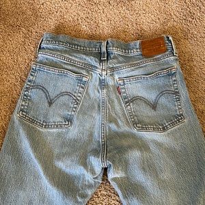 Levi’s Wedgie Jeans